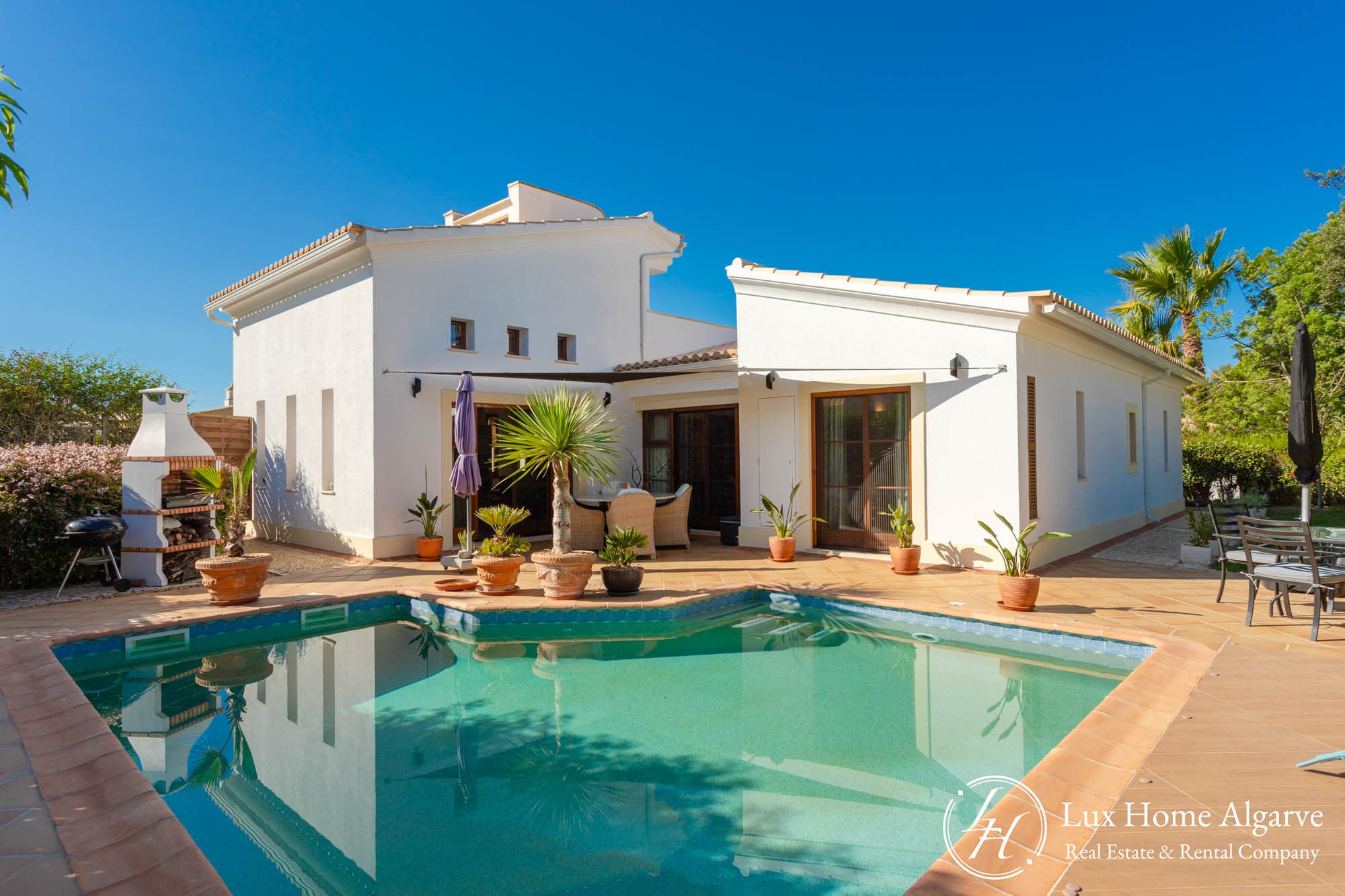 Property Image Cover