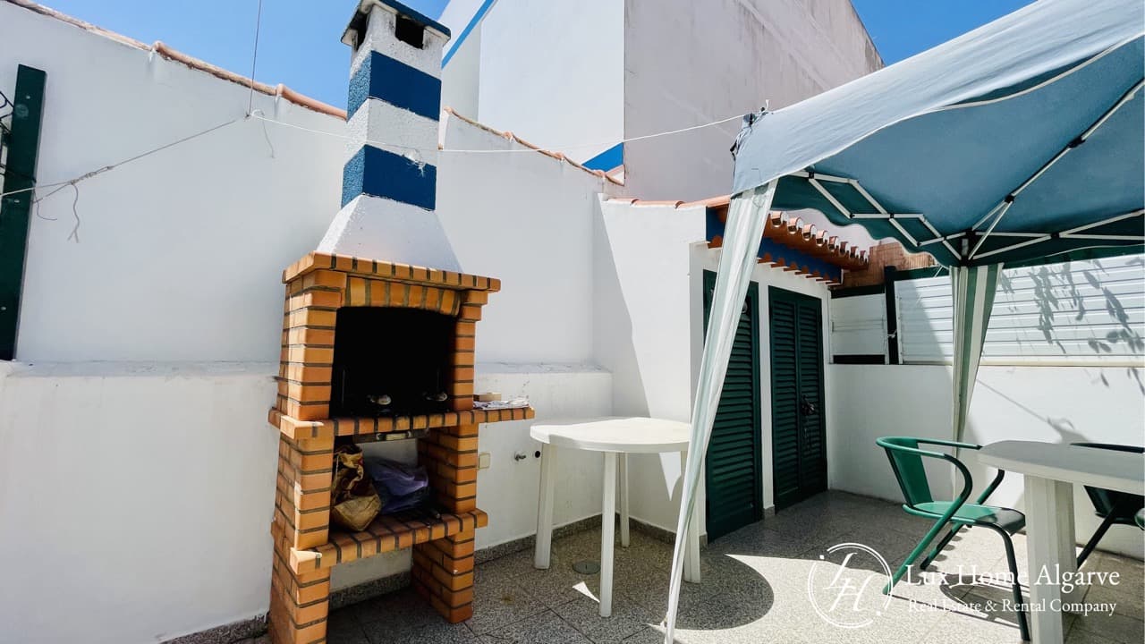1+1 Bedroom Townhouse with Private Courtyard in the Heart of Rogil - Image 3