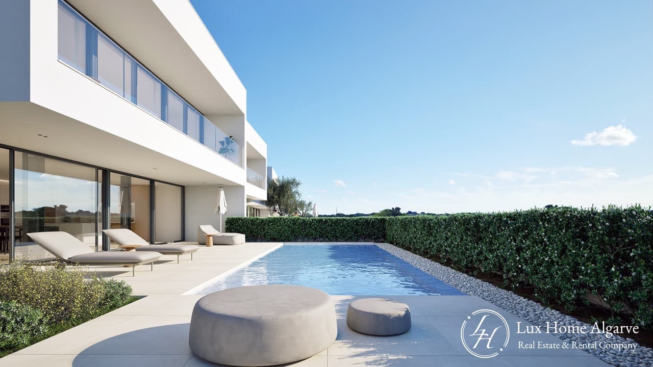 Front line & Sea view Exclusive Luxury Villas in Lagos - Image 2