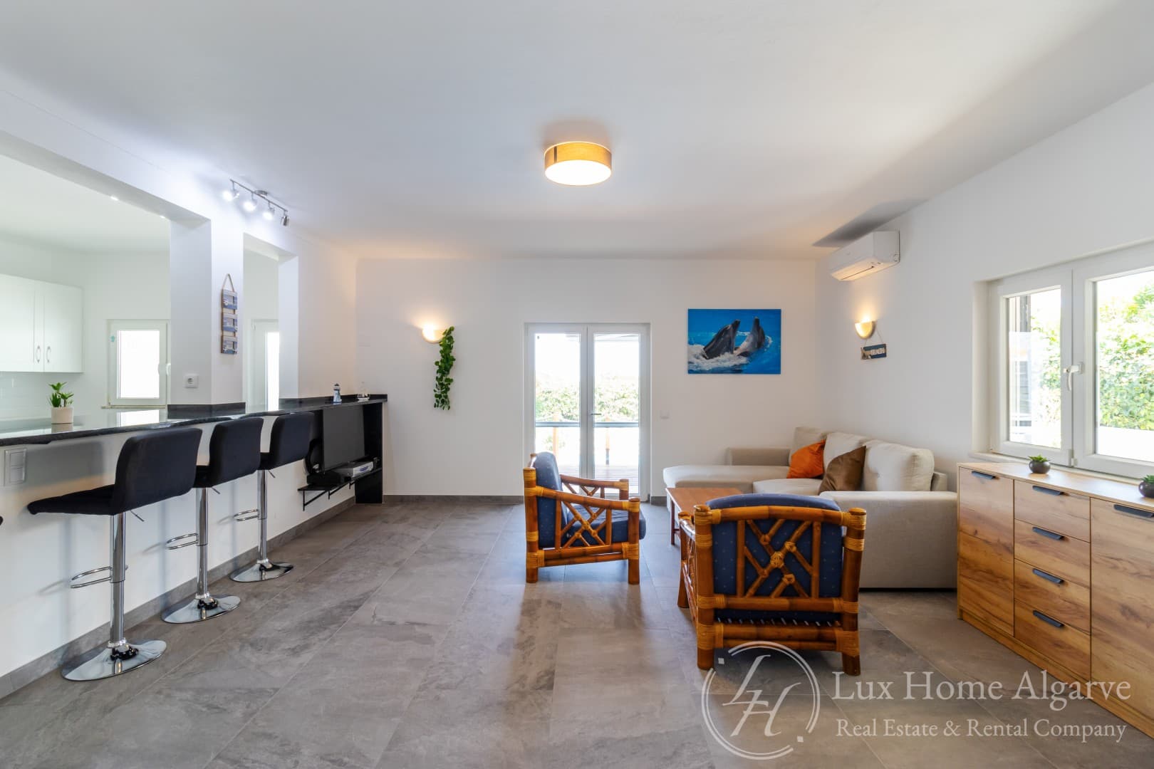 EXCEPTIONAL T4 SEMI-DETACHED VILLA - LAGOS - Image 4