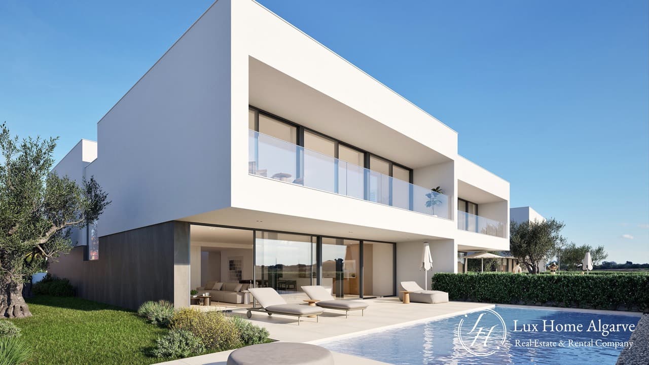 Front line & Sea view Exclusive Luxury Villas in Lagos - Image 3